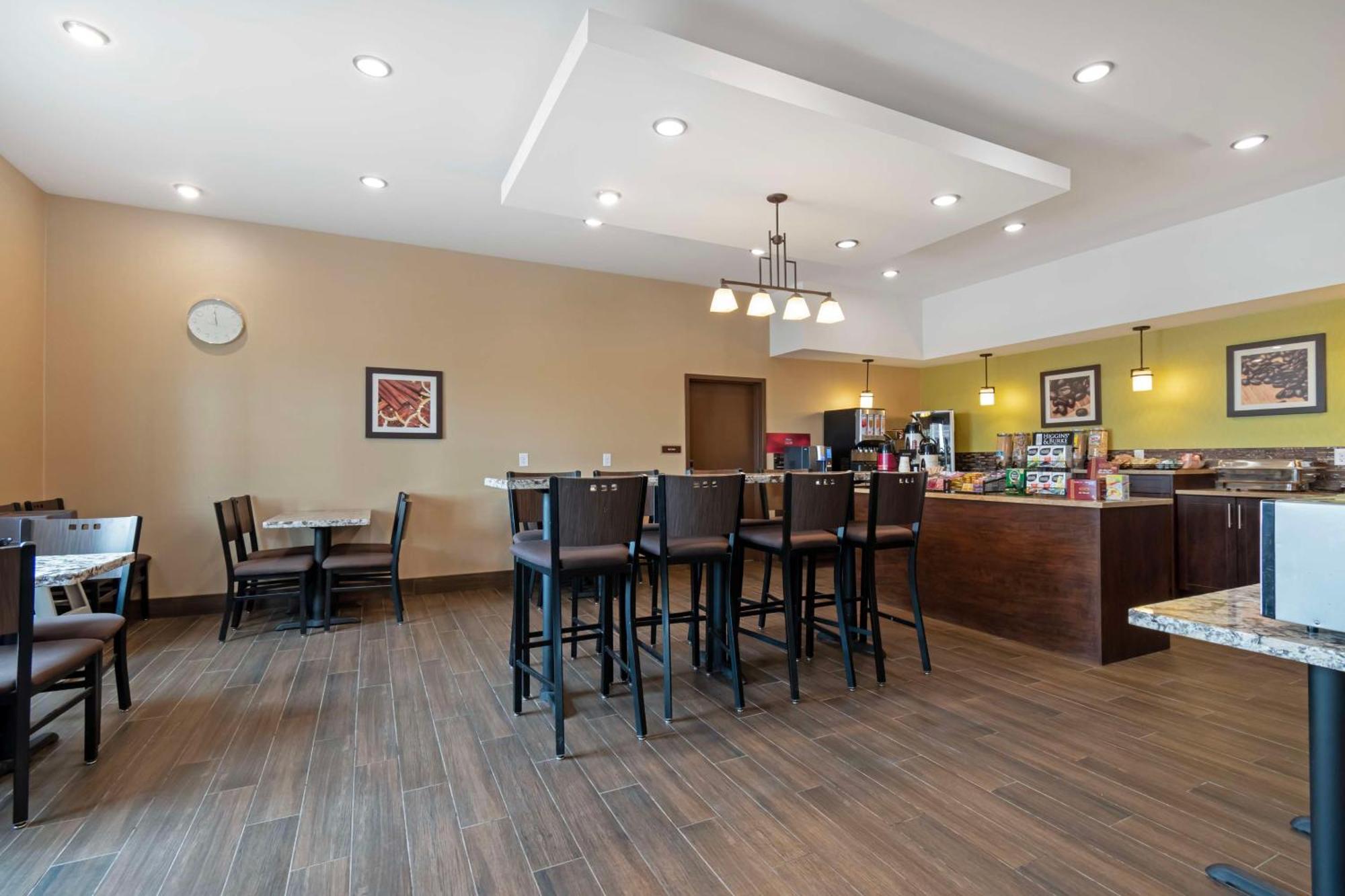 Best Western Plus Moosomin Hotel Zewnętrze zdjęcie